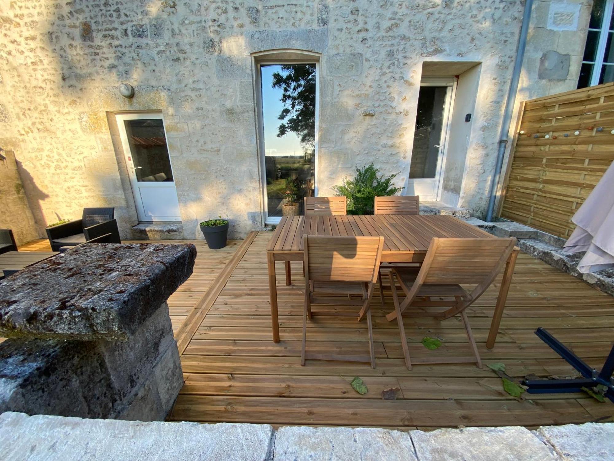 Gite La Chauviniere 1 Tonnay-Charente Екстер'єр фото